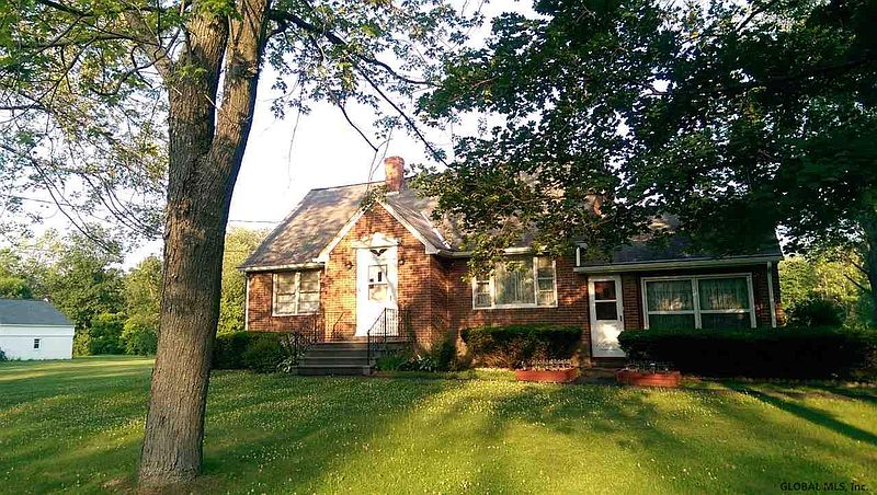 3rd image of 4410 WEAVER Road