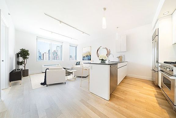 4th image of 554 54th St #O23