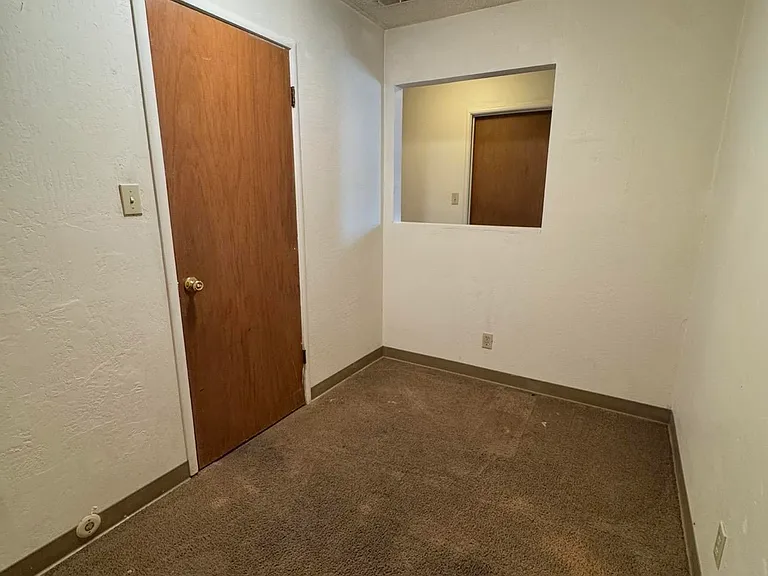2859 Foskett Ave — Photo 18