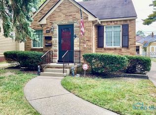 1317 Sabra Rd, Toledo, OH 43612