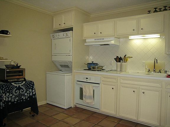 5th image of 4722 Aftonshire Dr APT 2