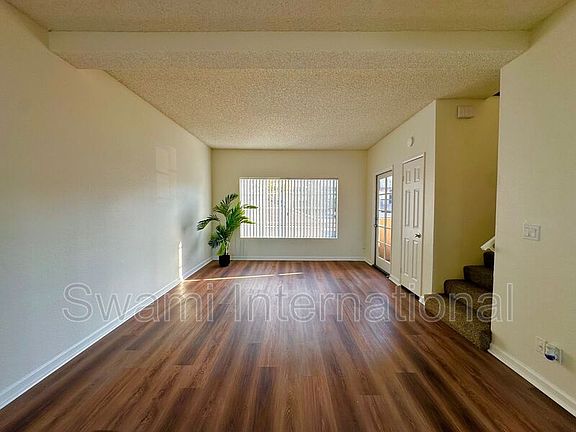5th image of 14620 Berendo Ave Unit 3