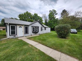 201 E 13th Pl, Hobart, IN 46342