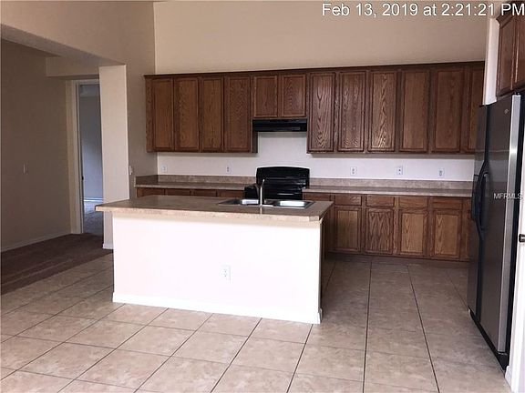 3rd image of 10102 Caroline Park Dr