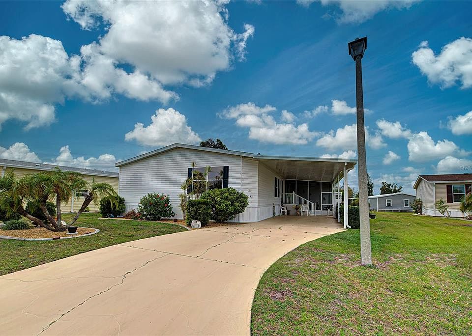 1st image of 9242 Pinehaven Way