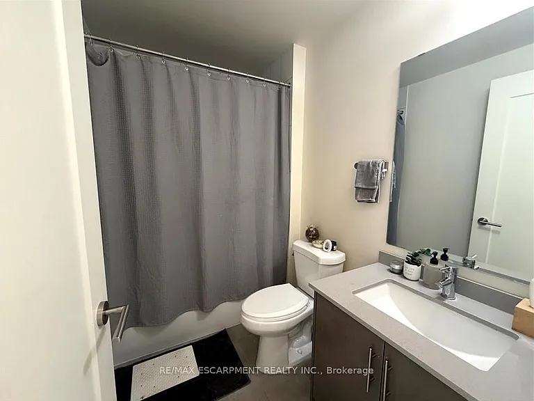 509 Dundas St W #616 — Photo 14
