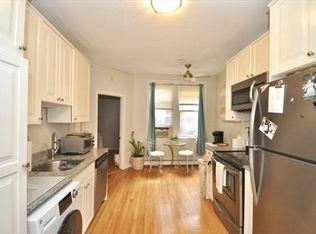 25 Ridgeway Ln #3F, Boston, MA 02114