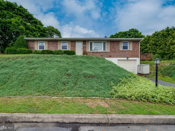 381 S Turner St, Hamburg, PA 19526