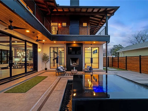 201 SW F St, Bentonville, AR 72712