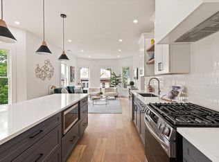 101 Glenwood Rd #2, Somerville, MA 02145