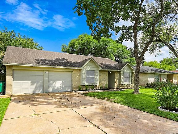 3rd image of 11426 Montverde Ln