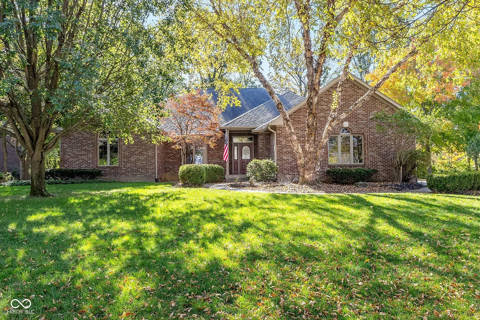 1079 Old Eagle Way photo 1