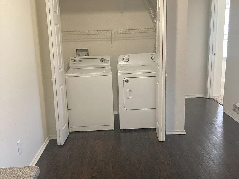 Dover Farms Apartments — Photo 47