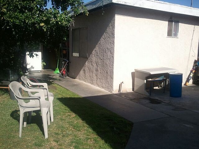 2nd image of 2345 Bunker Ave