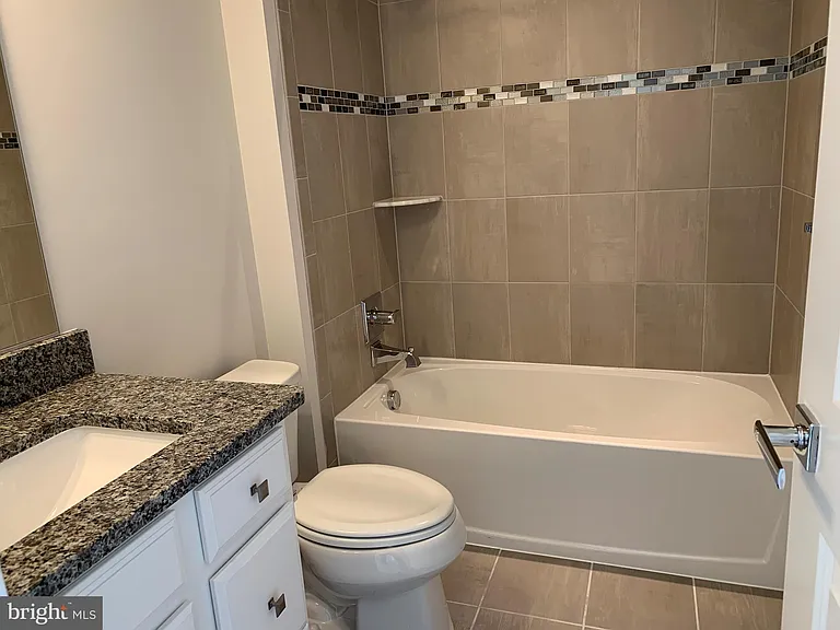 22268 Philanthropic Dr — Photo 12