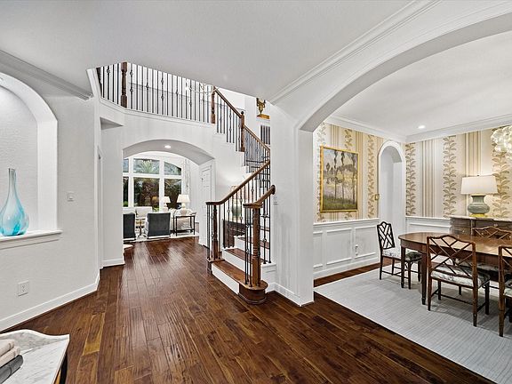 3rd image of 25603 Jordan Terrace Ln