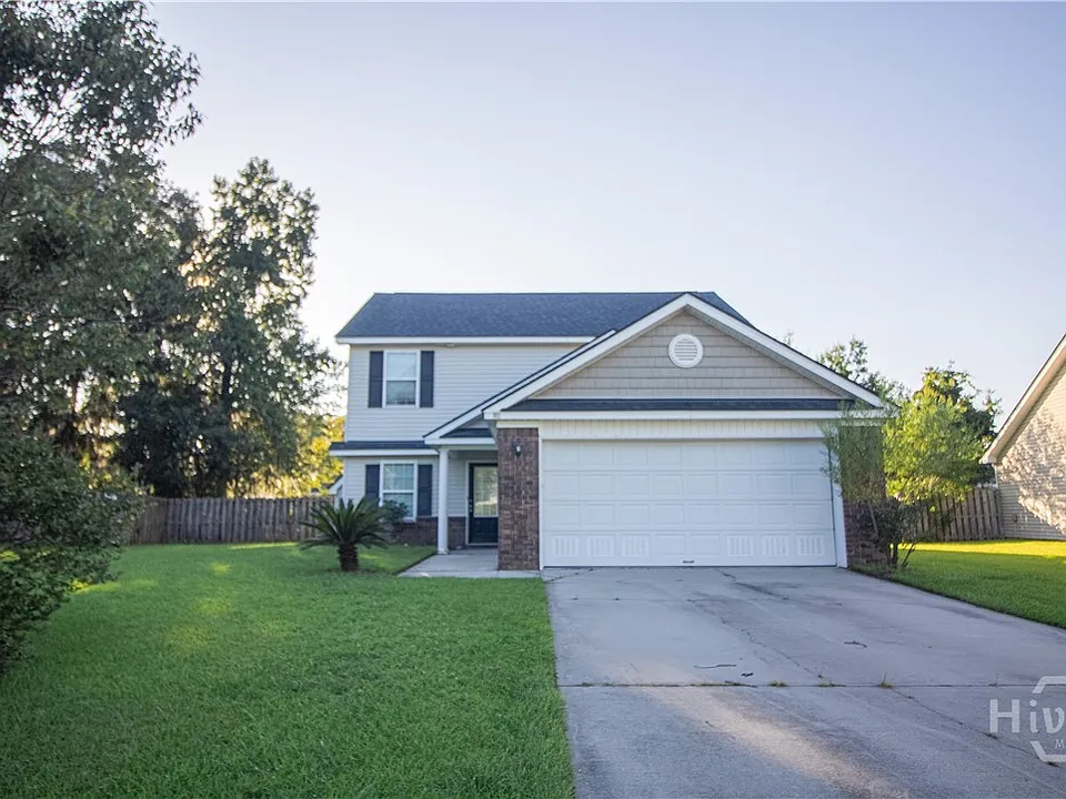 37 Wesleyan Dr