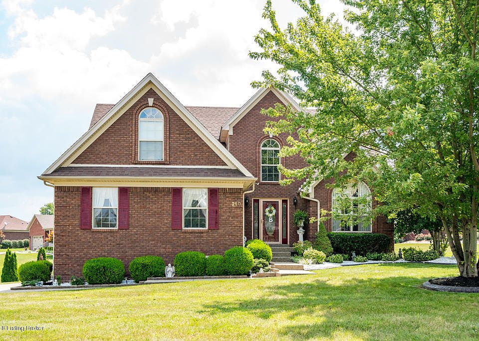 1st image of 210 Harvest Ln