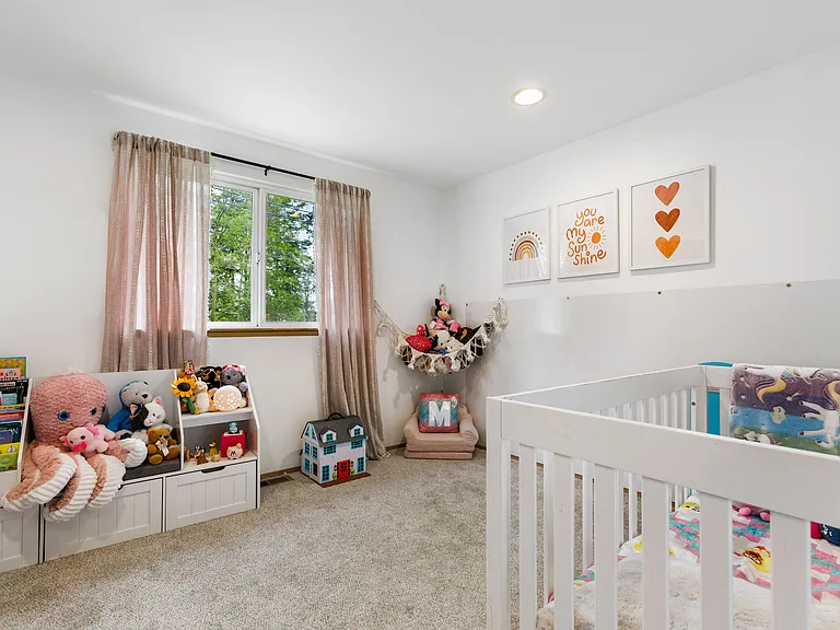 1257 Russell Dr — Photo 13