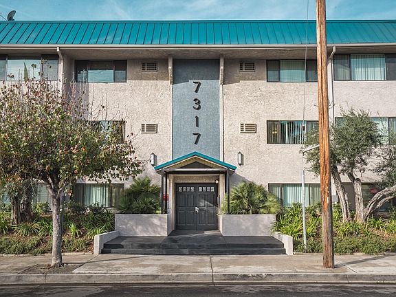 2nd image of 7317 Haskell Ave #301