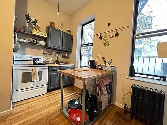 Rented by ABODE NYC LLC | media 5