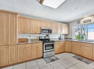 7187 Thompson Rd, Boynton Beach, FL 33426