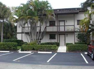 11863 Wimbledon Cir APT 448, Wellington, FL 33414