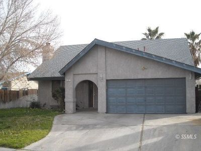 252 N Broadway St, Ridgecrest, CA, 93555