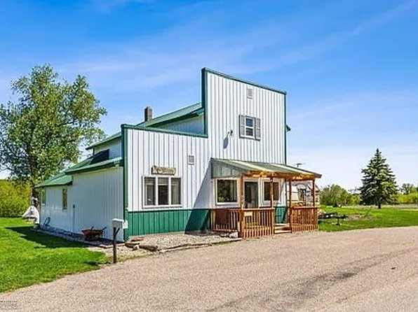 104 Main St, Caledonia, ND 58219