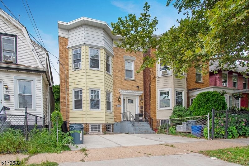 1st image of 167 Milford Ave