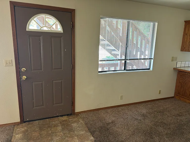 42762 Peregrine Ave — Photo 3
