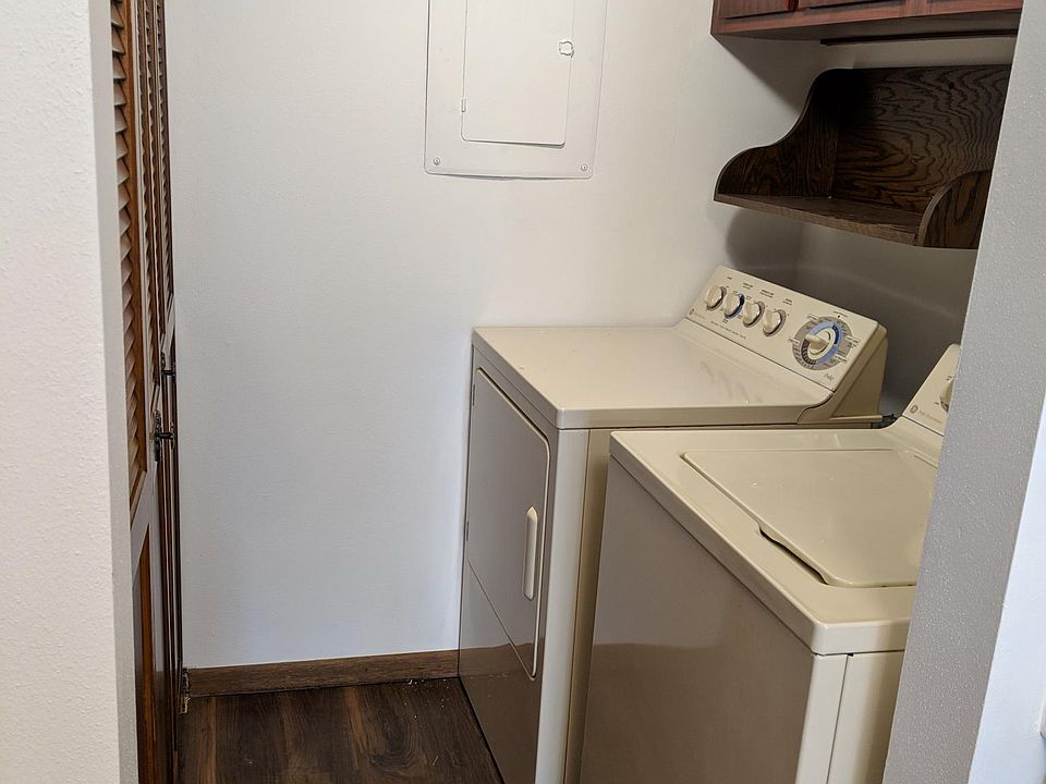 Washer and dryer included
