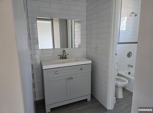 322 Park St APT 9, Hackensack, NJ 07601