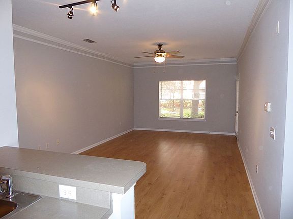 5th image of 4207 S Dale Mabry Hwy Unit 5102