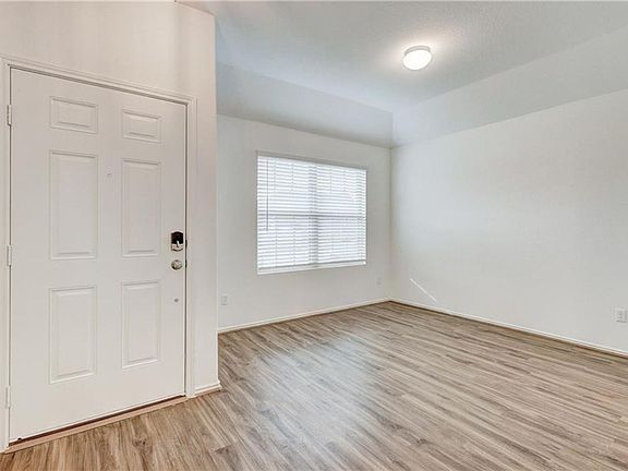 3rd image of 5808 San Savino Dr