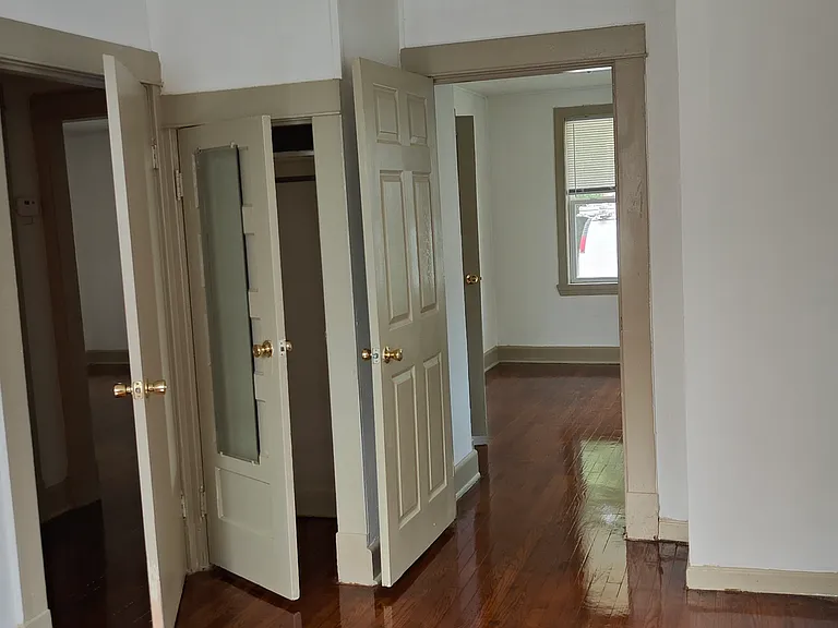 307 Apple Ave — Photo 7
