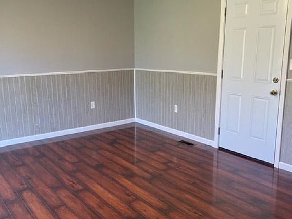 5th image of 203 Highland Dr