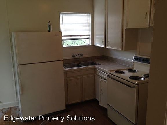 4th image of 1207 Hunter Dr
