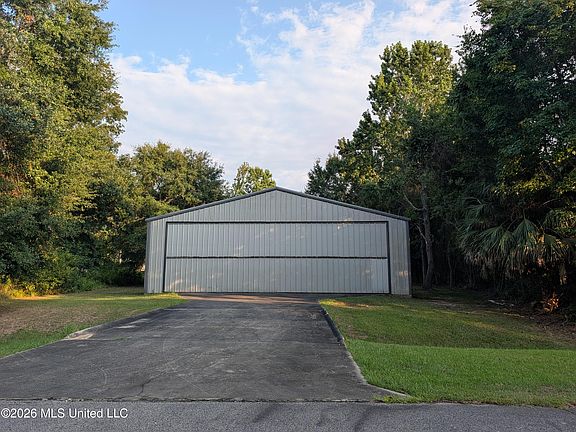 5th image of 2390 Coelho Way