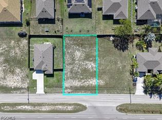 2002 Kismet Pkwy W, Cape Coral, FL 33993