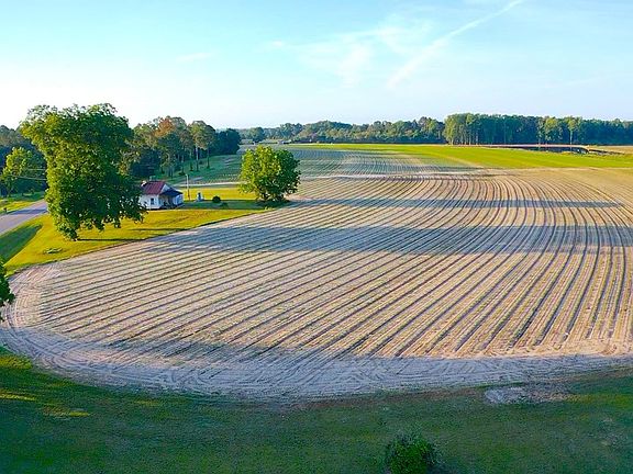 2nd image of 796 State Highway 125 S