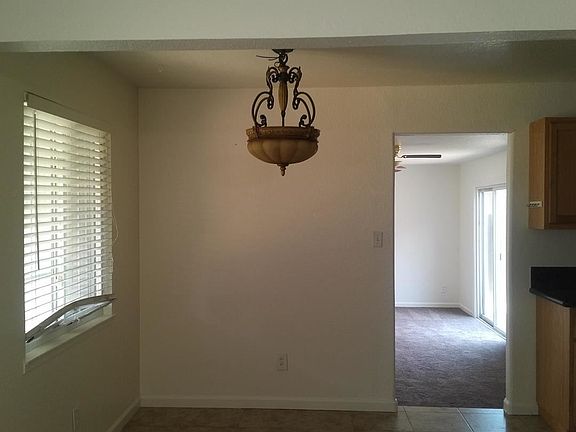 4th image of 4425 Dolly Ct