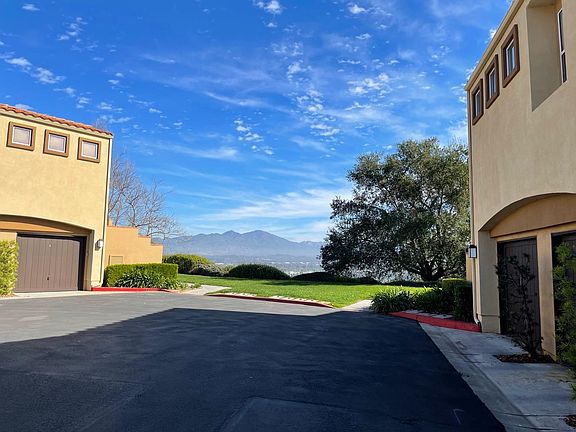 4th image of 94 Verdin Ln
