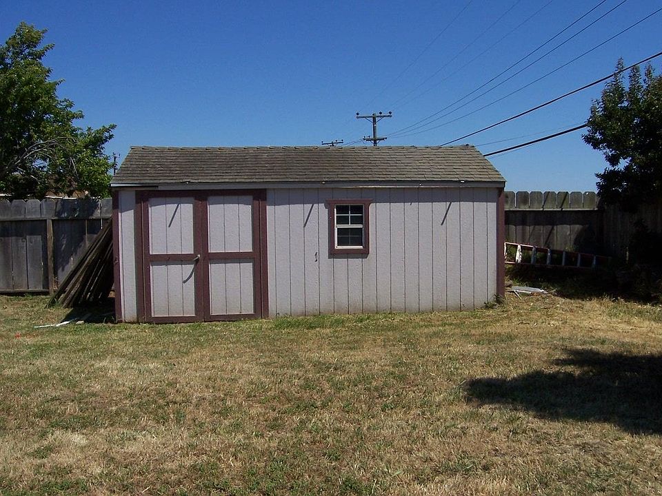 2nd image of 67 Norman Way