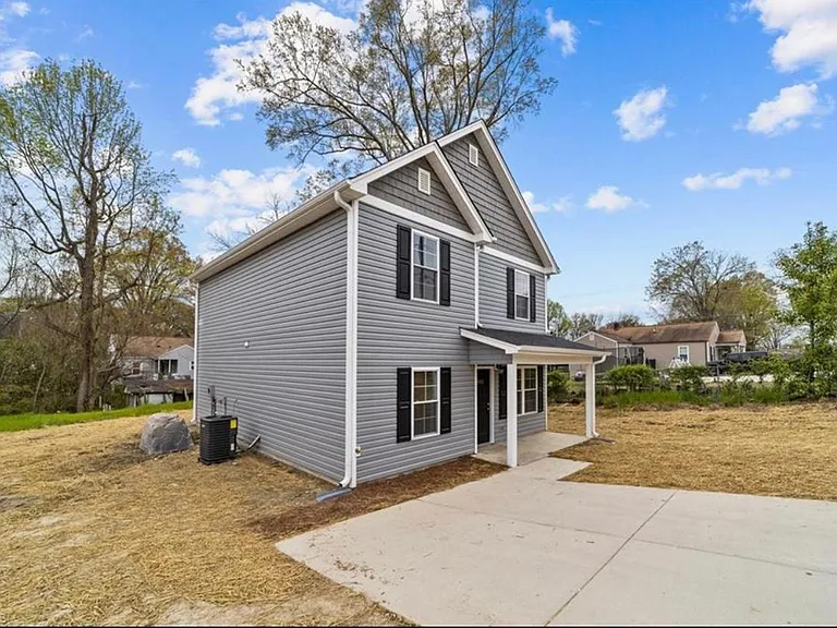 3902 Fairall Dr — Photo 3