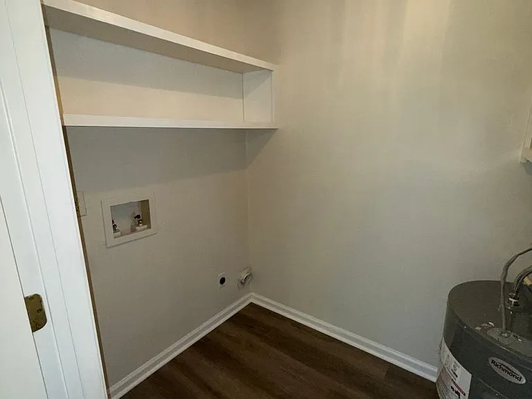 403 Wormwood Ln #C — Photo 9