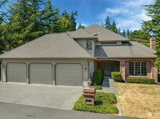 9911 SE 5th St, Bellevue, WA