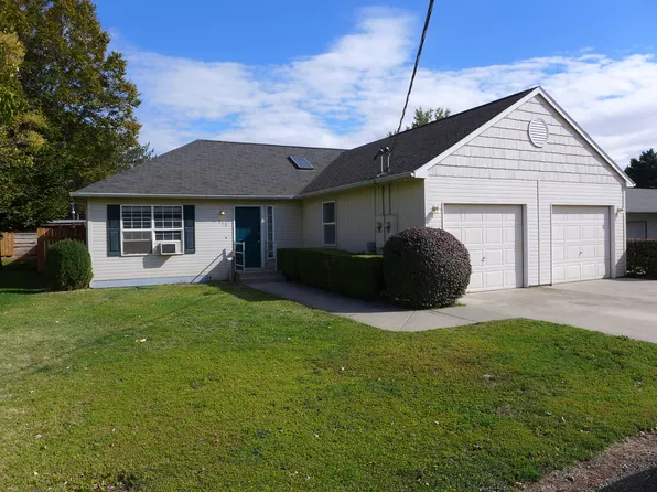 312 NE Della Ave #312, College Place, WA 99324