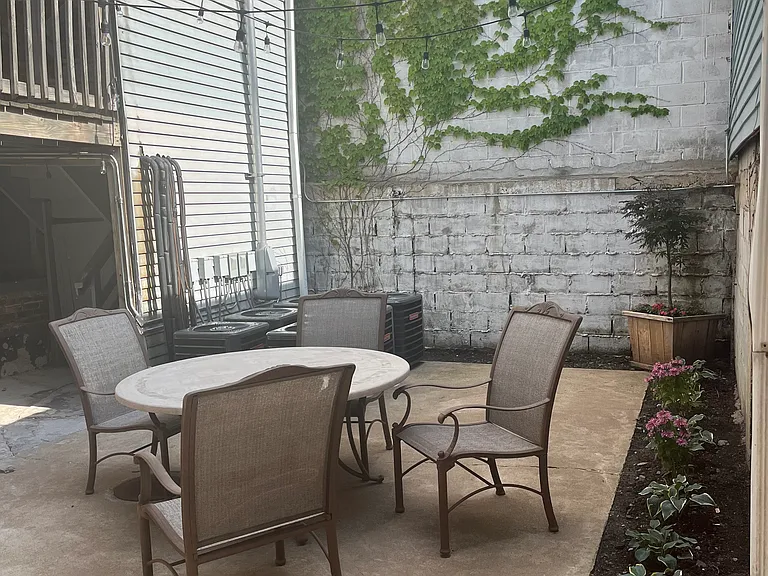 1626 S Allport St #1F — Photo 13