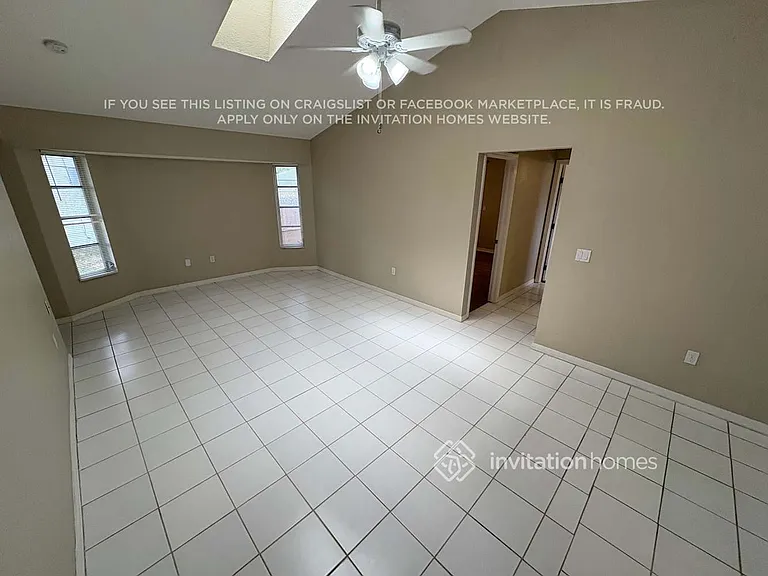 385 Atwater St — Photo 6